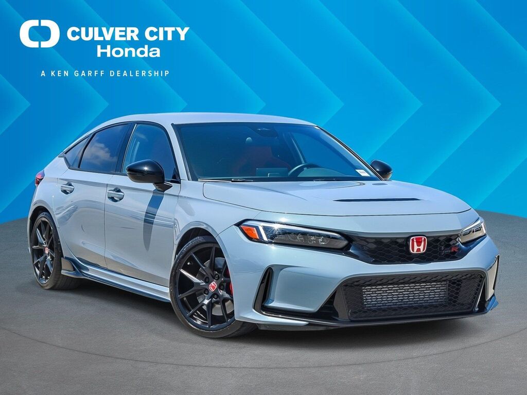 2024 Honda Civic Type R — photo 1 of 13