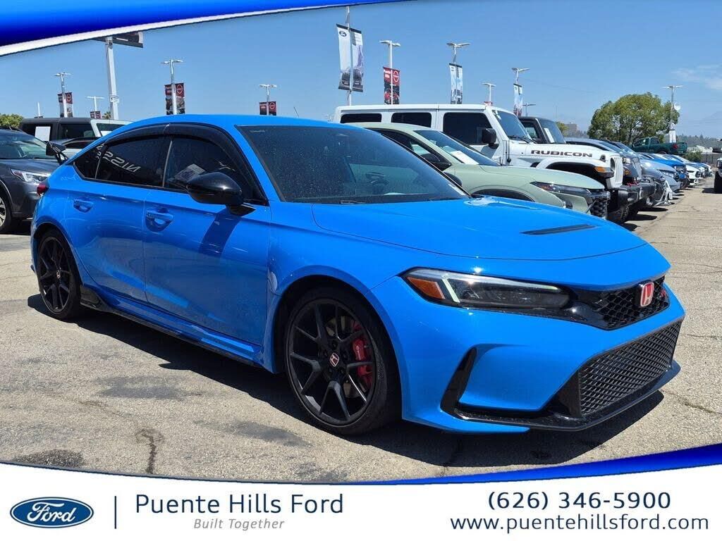2024 Honda Civic Type R — photo 1 of 3