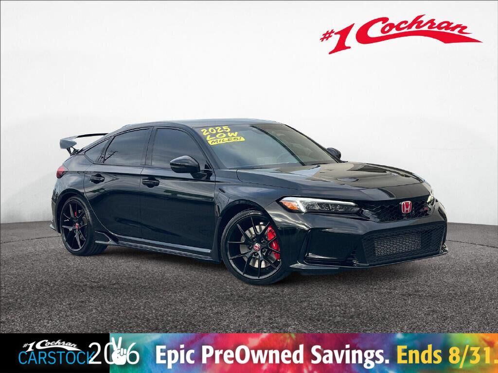 2025 Honda Civic Type R — photo 1 of 13