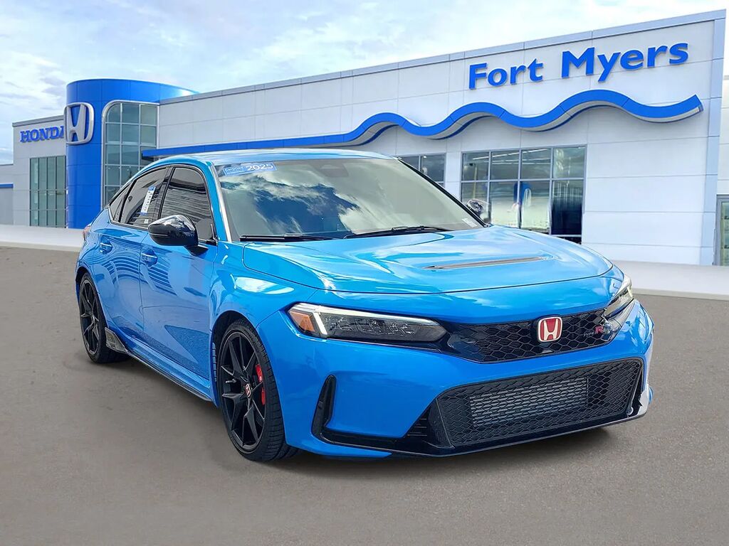 2025 Honda Civic Type R — photo 1 of 13