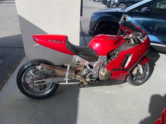 2000 Kawasaki Ninja ZX-10R — photo 1 of 1