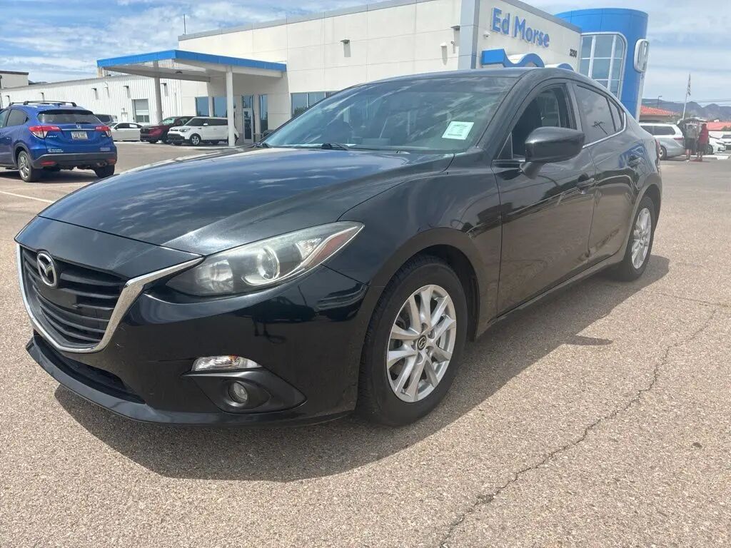 2016 Mazda Mazda3 i Grand Touring — photo 1 of 13