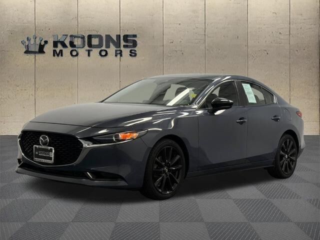 2022 Mazda Mazda3 Sedan Carbon Edition