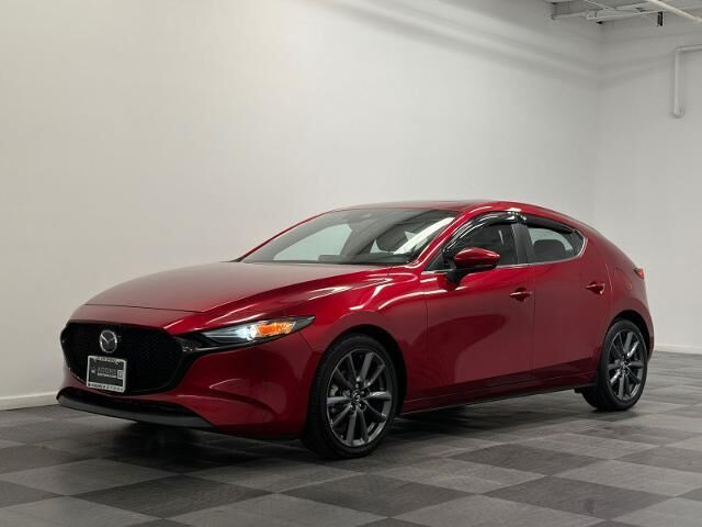 2022 Mazda Mazda3 Hatchback Preferred — photo 1 of 13