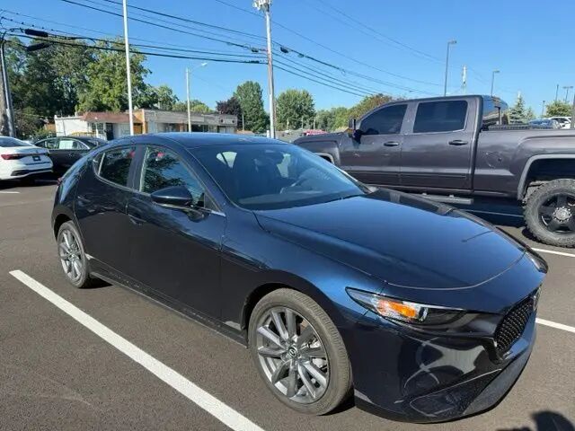 2024 Mazda Mazda3 Hatchback 2.5 S Preferred — photo 1 of 4