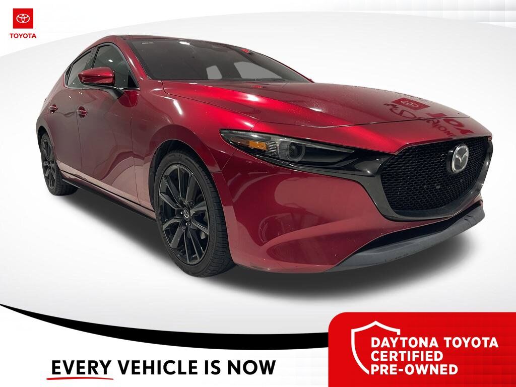 2020 Mazda Mazda3 Hatchback Premium — photo 1 of 10