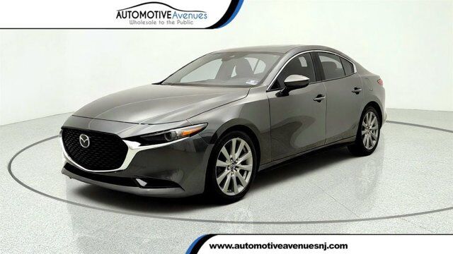 2019 Mazda Mazda3 Sedan w/Premium Pkg — photo 1 of 13