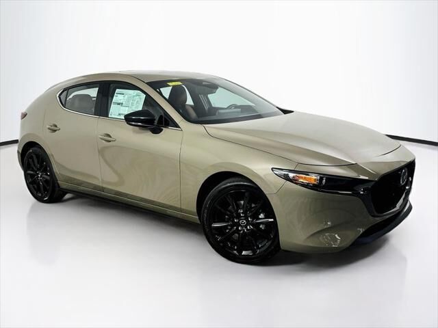 2025 Mazda Mazda3 Hatchback 2.5 Carbon Turbo — photo 1 of 13