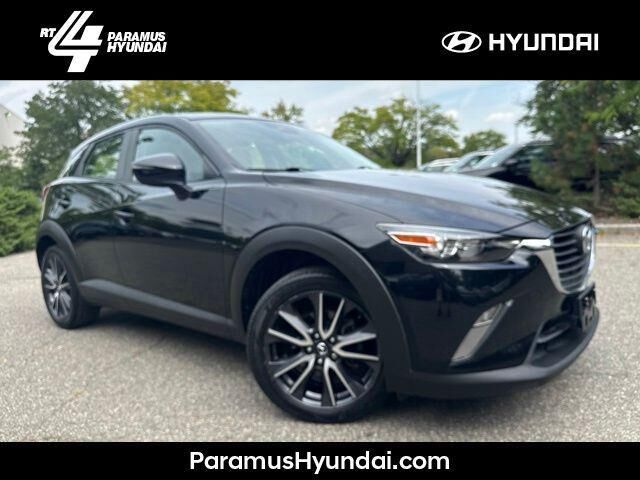 2018 Mazda CX-3 Touring — photo 1 of 13