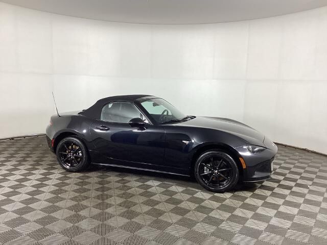 2024 Mazda MX-5 Miata Sport