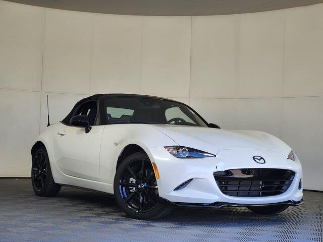 2023 Mazda MX-5 Miata Club — photo 1 of 13