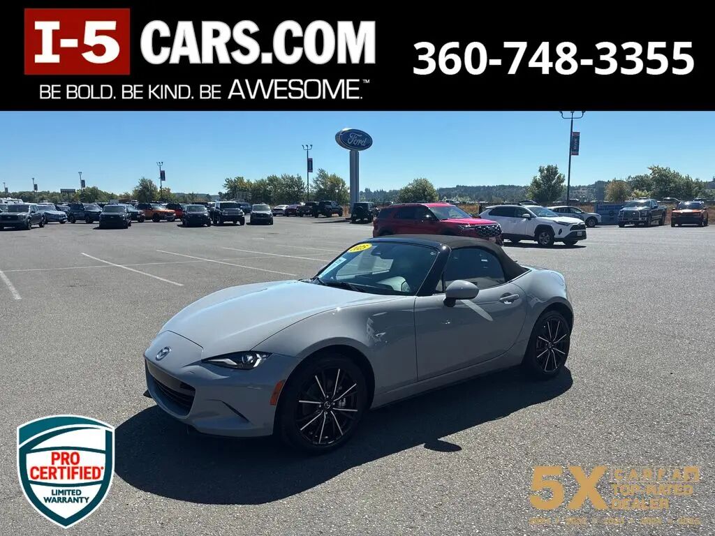 2025 Mazda MX-5 Miata Grand Touring — photo 1 of 37