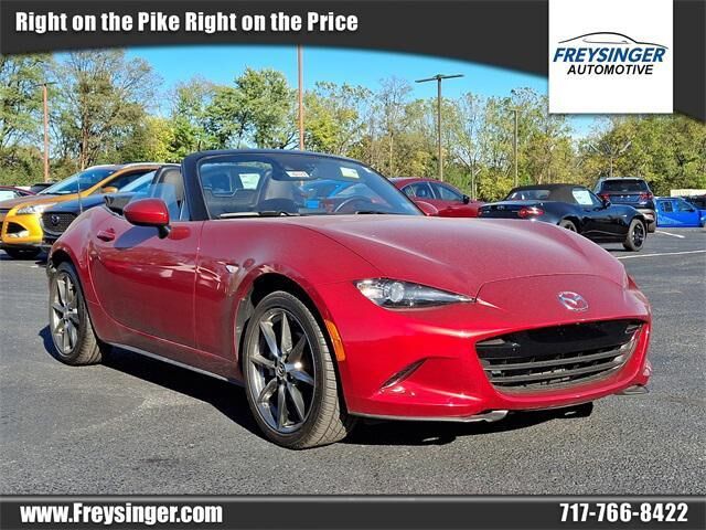 2016 Mazda MX-5 Miata Grand Touring — photo 1 of 14