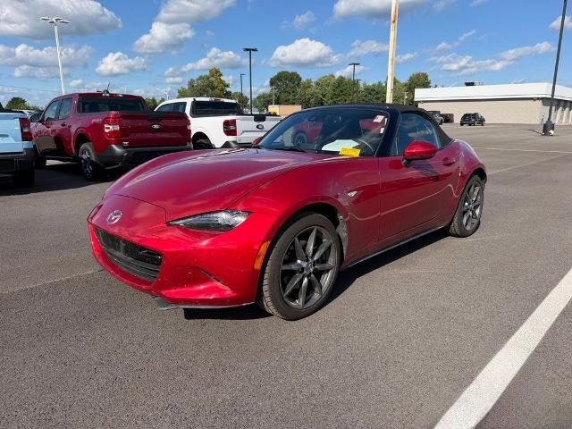 2016 Mazda MX-5 Miata Grand Touring