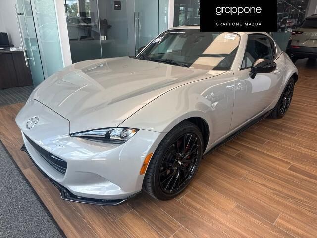 2023 Mazda MX-5 Miata RF Club — photo 1 of 36