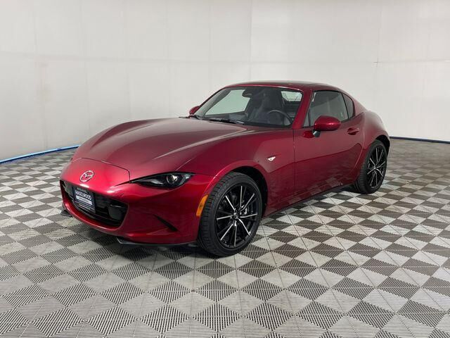 2025 Mazda MX-5 Miata RF Grand Touring