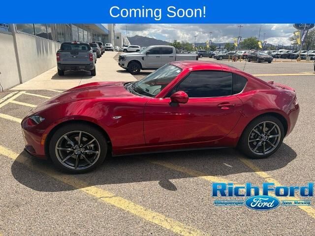 2019 Mazda MX-5 Miata RF Grand Touring — photo 1 of 2