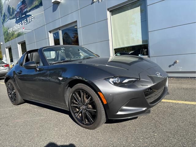 2026 Mazda MX-5 Miata RF Grand Touring