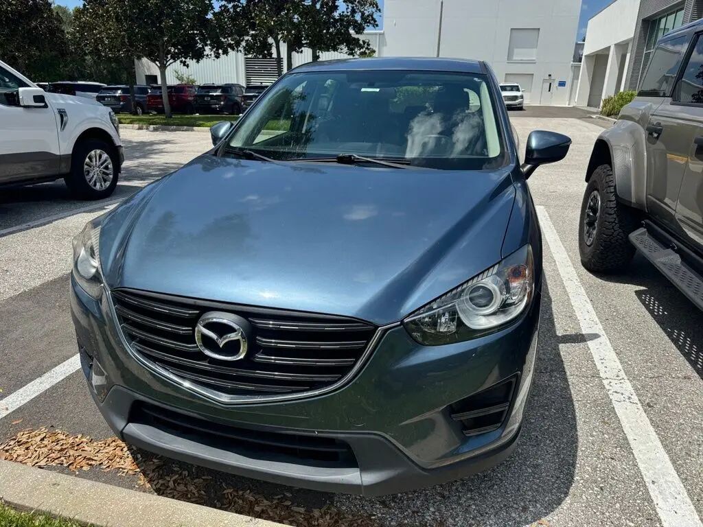 2016 Mazda CX-5 Sport — photo 1 of 7