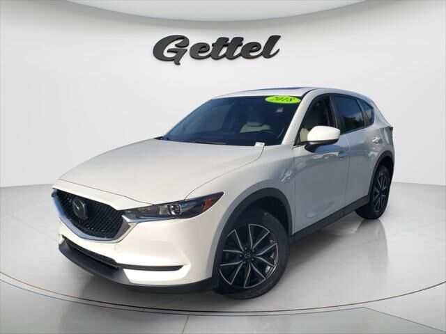 2018 Mazda CX-5 Touring — photo 1 of 13