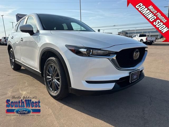 2020 Mazda CX-5 Touring — photo 1 of 2