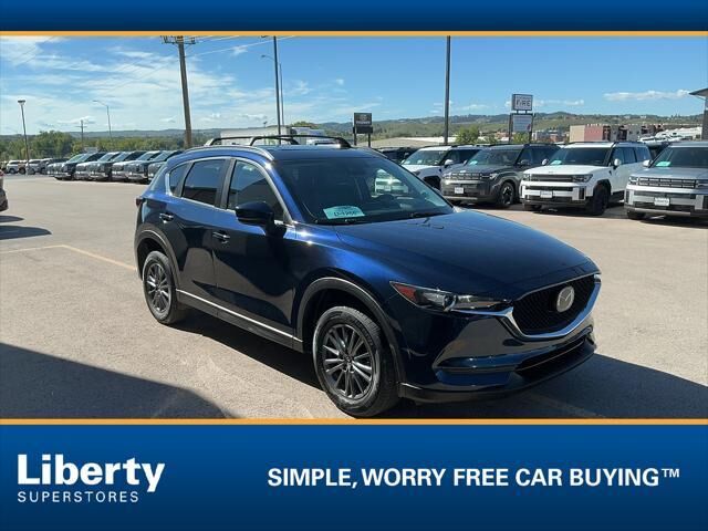 2020 Mazda CX-5 Touring — photo 1 of 7
