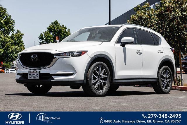 2018 Mazda CX-5 Touring — photo 1 of 11