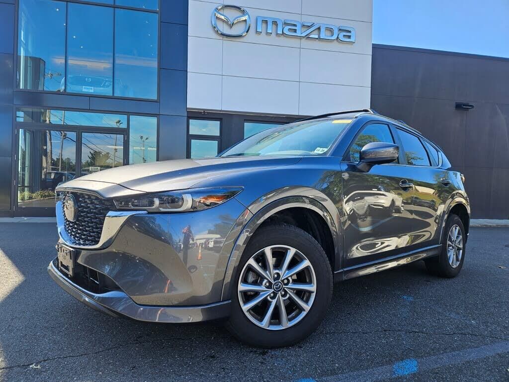 2025 Mazda CX-5 2.5 S Preferred — photo 1 of 1