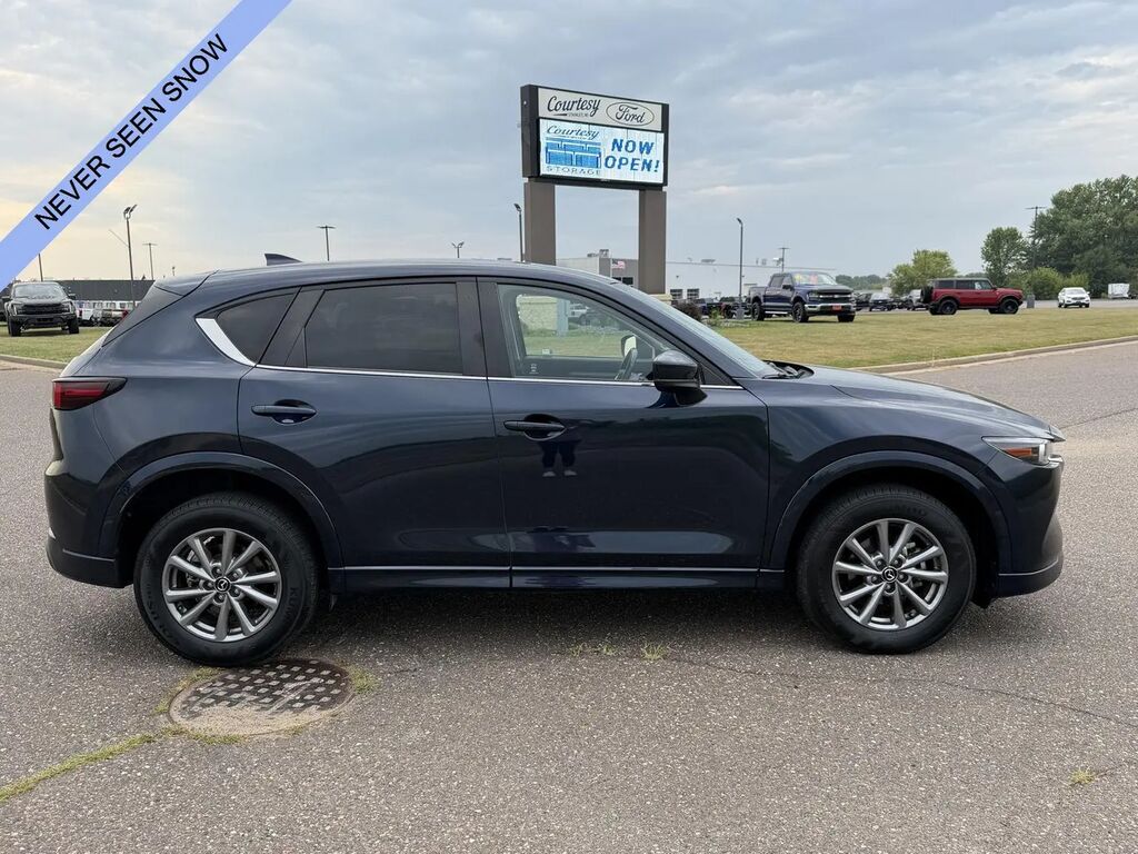 2025 Mazda CX-5 2.5 S Preferred — photo 1 of 13