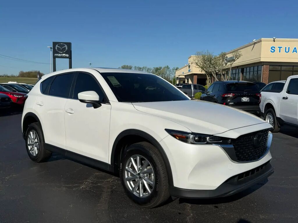 2023 Mazda CX-5 2.5 S Preferred — photo 1 of 13
