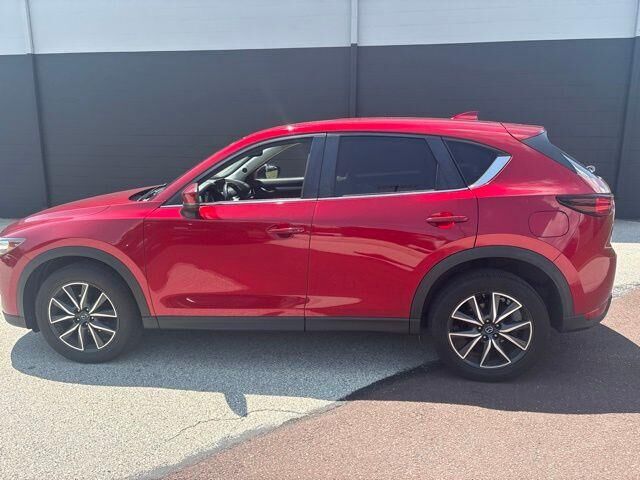 2018 Mazda CX-5 Touring — photo 1 of 39