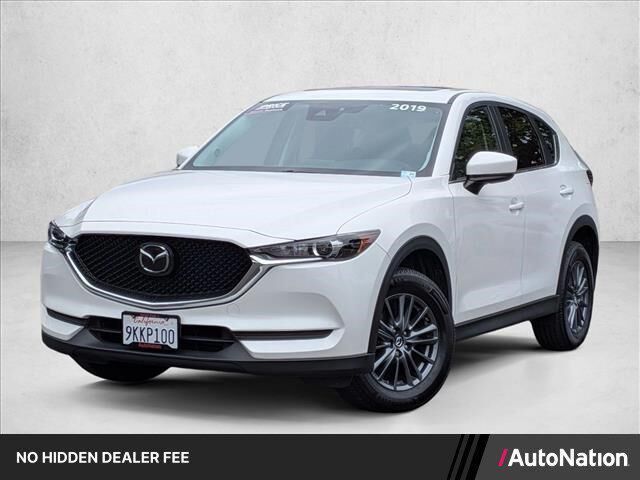 2019 Mazda CX-5 Touring — photo 1 of 13