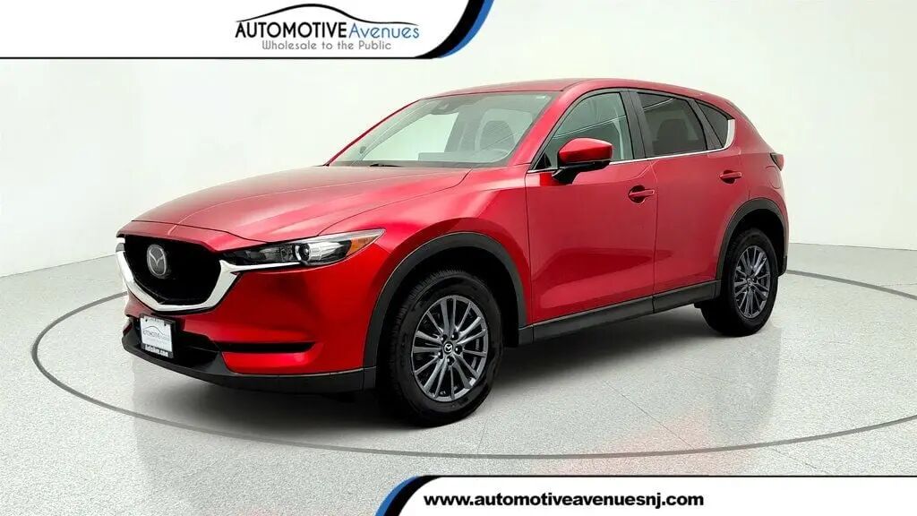 2019 Mazda CX-5 Touring — photo 1 of 2