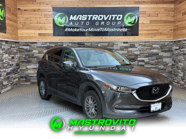 2021 Mazda CX-5 Touring — photo 1 of 1