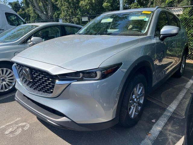 2022 Mazda CX-5 2.5 S Preferred — photo 1 of 4
