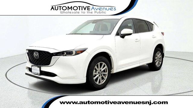 2025 Mazda CX-5 2.5 S Preferred Package — photo 1 of 14