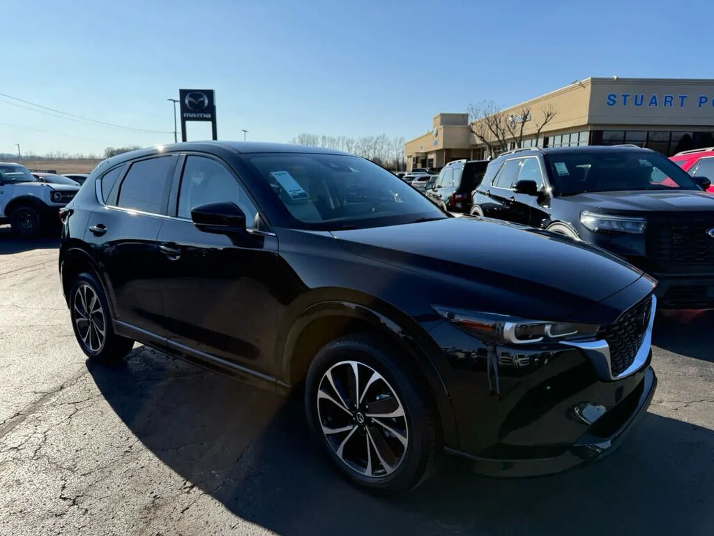 2025 Mazda CX-5 2.5 S Preferred — photo 1 of 13