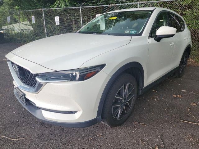 2017 Mazda CX-5 Grand Touring — photo 1 of 26