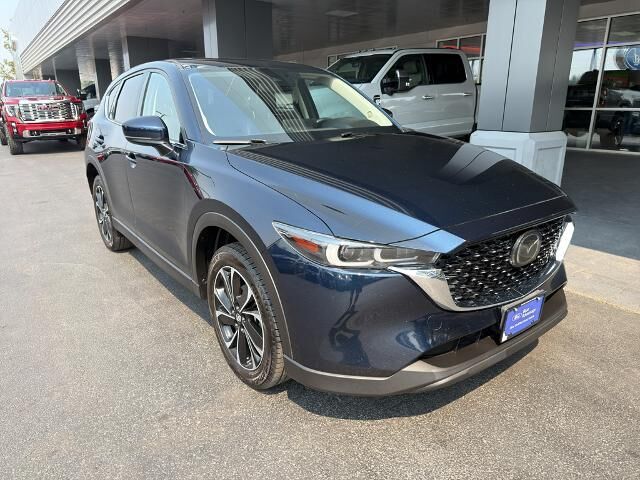 2023 Mazda CX-5 2.5 S Premium — photo 1 of 13