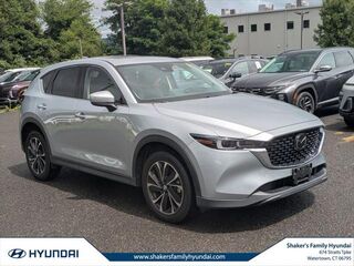 2022 Mazda CX-5 2.5 S Premium — photo 1 of 1