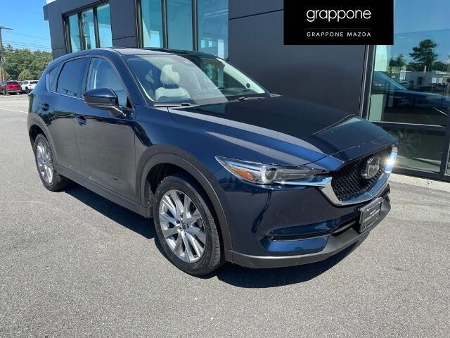 2021 Mazda CX-5 Grand Touring — photo 1 of 3