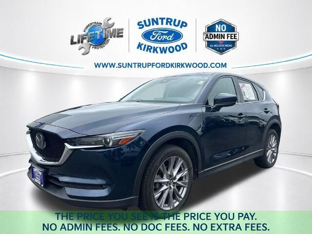 2019 Mazda CX-5 Grand Touring — photo 1 of 3