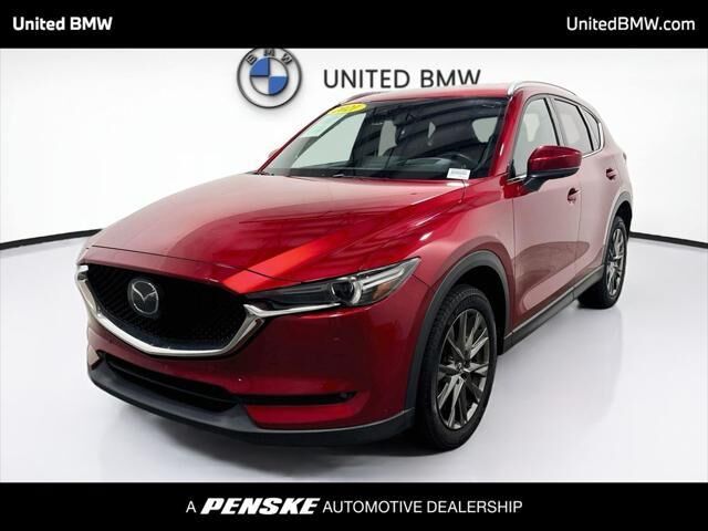 2021 Mazda CX-5 Signature — photo 1 of 13