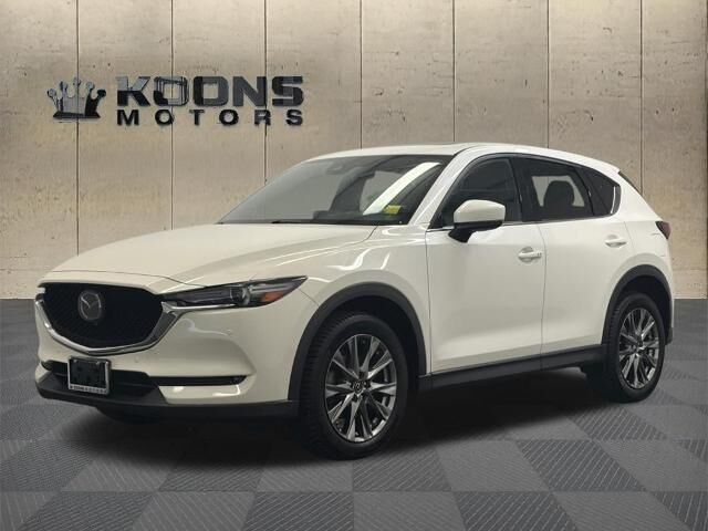 2020 Mazda CX-5 Signature — photo 1 of 13