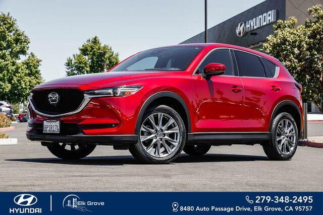 2020 Mazda CX-5 Signature — photo 1 of 24