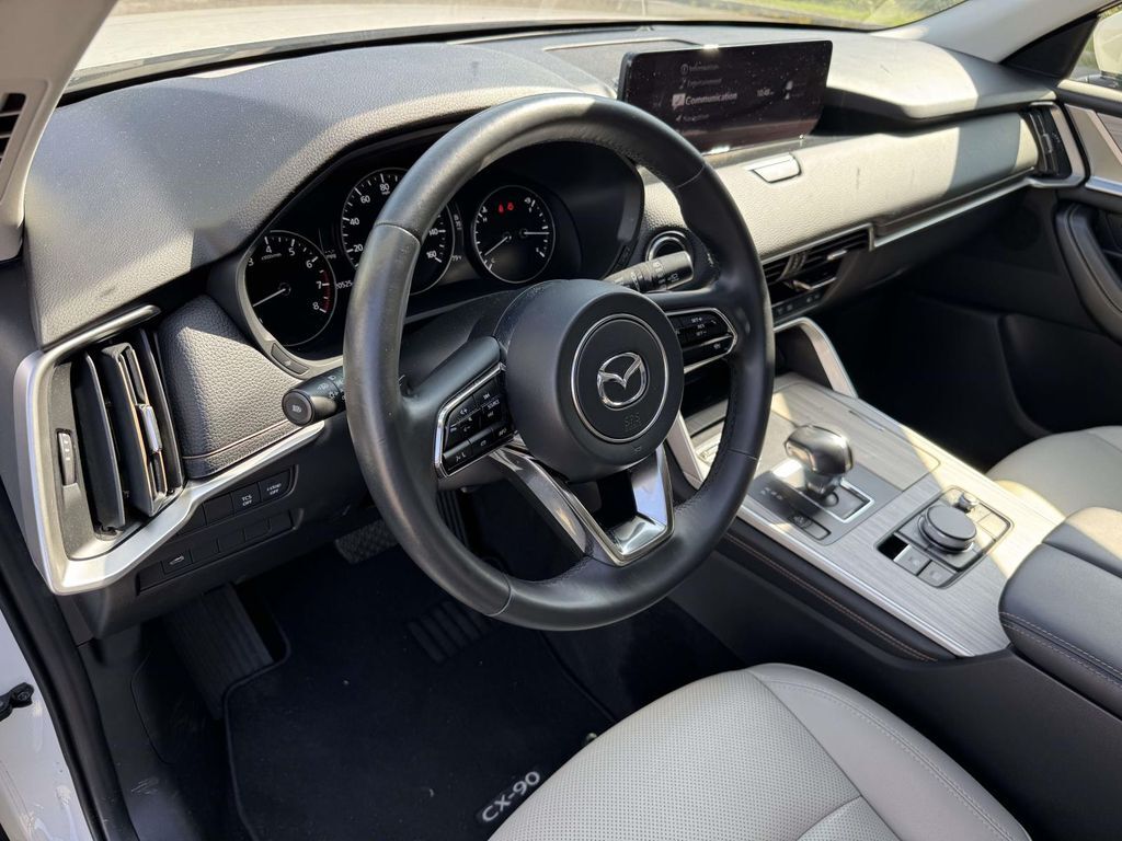 2024 Mazda CX-90 3.3 Turbo Preferred Plus — photo 1 of 12