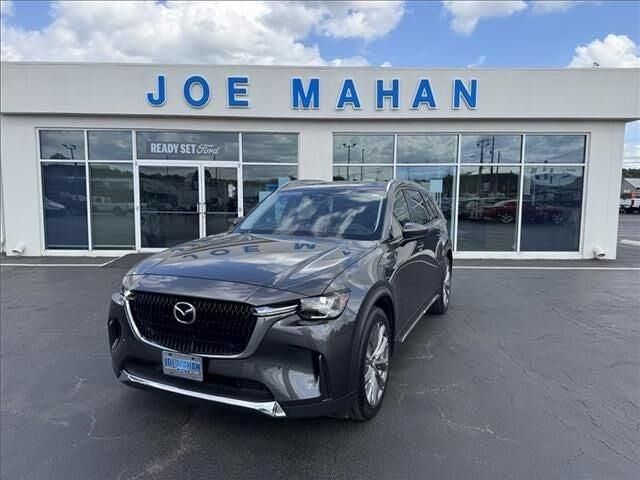 2024 Mazda CX-90 3.3 Turbo Premium — photo 1 of 13