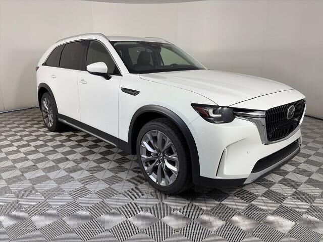 2024 Mazda CX-90 3.3 Turbo Premium — photo 1 of 30