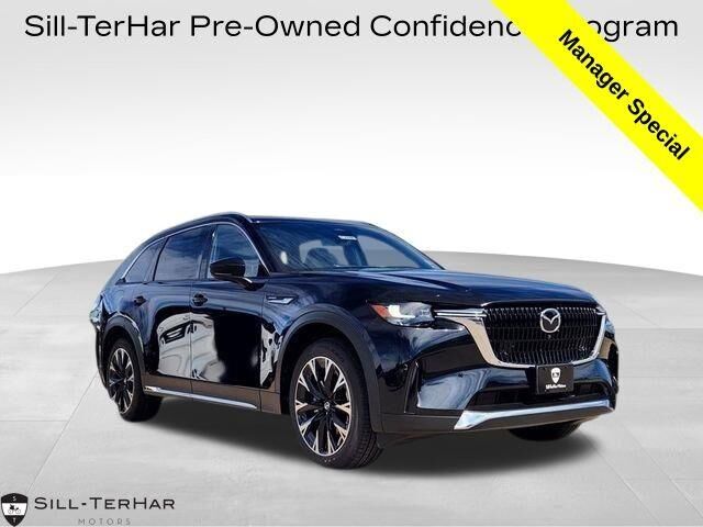 2026 Mazda CX-90 Plug-in Hybrid Premium Plus — photo 1 of 13
