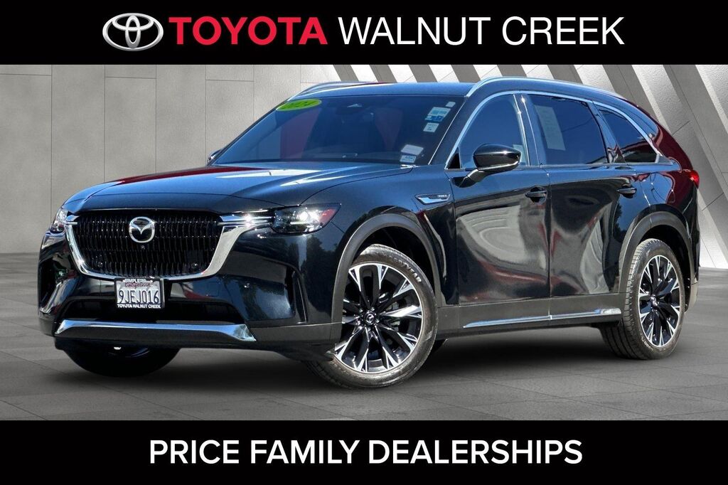 2024 Mazda CX-90 Plug-in Hybrid Premium Plus — photo 1 of 30